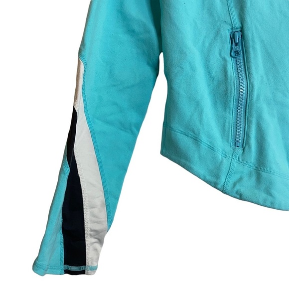 Lululemon Blue White Black Track Jacket Hood Ponytail Hole Thumbholes Pockets 8 - Picture 4 of 15